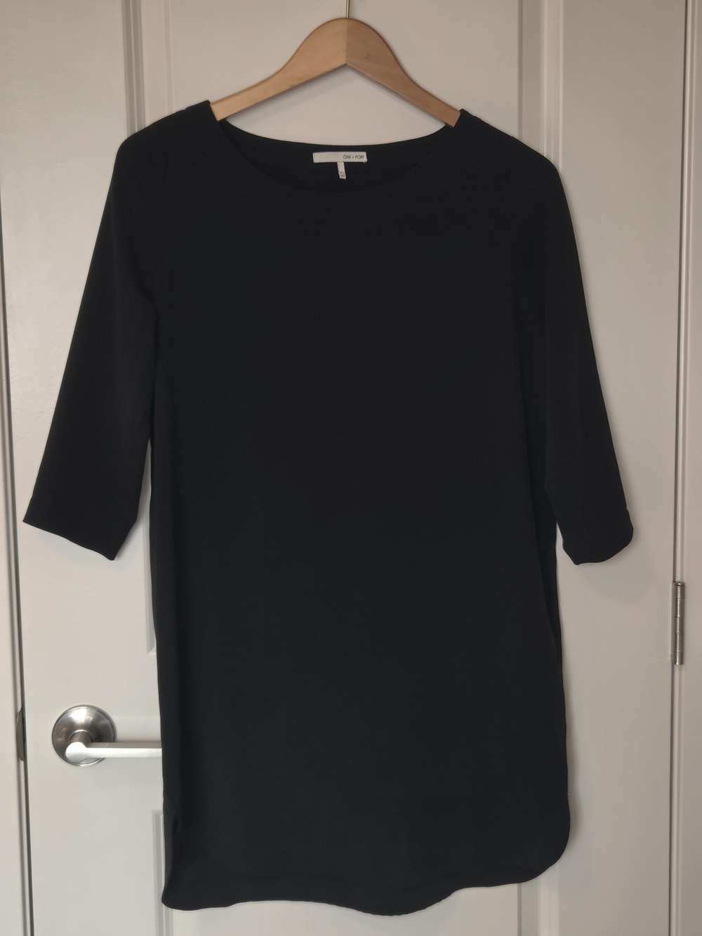 OAK + FORT Black Crewneck Shift Shirt Dress